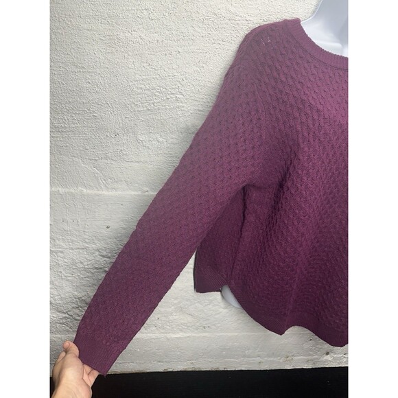 St. John's Bay sweater women's large petite Crewneck Purple Cable Knit NWT - Picture 2 of 8